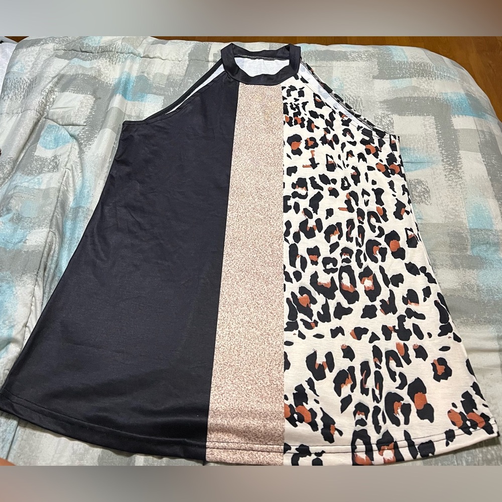 Stylish Sleeveless Leopard Print Tank top